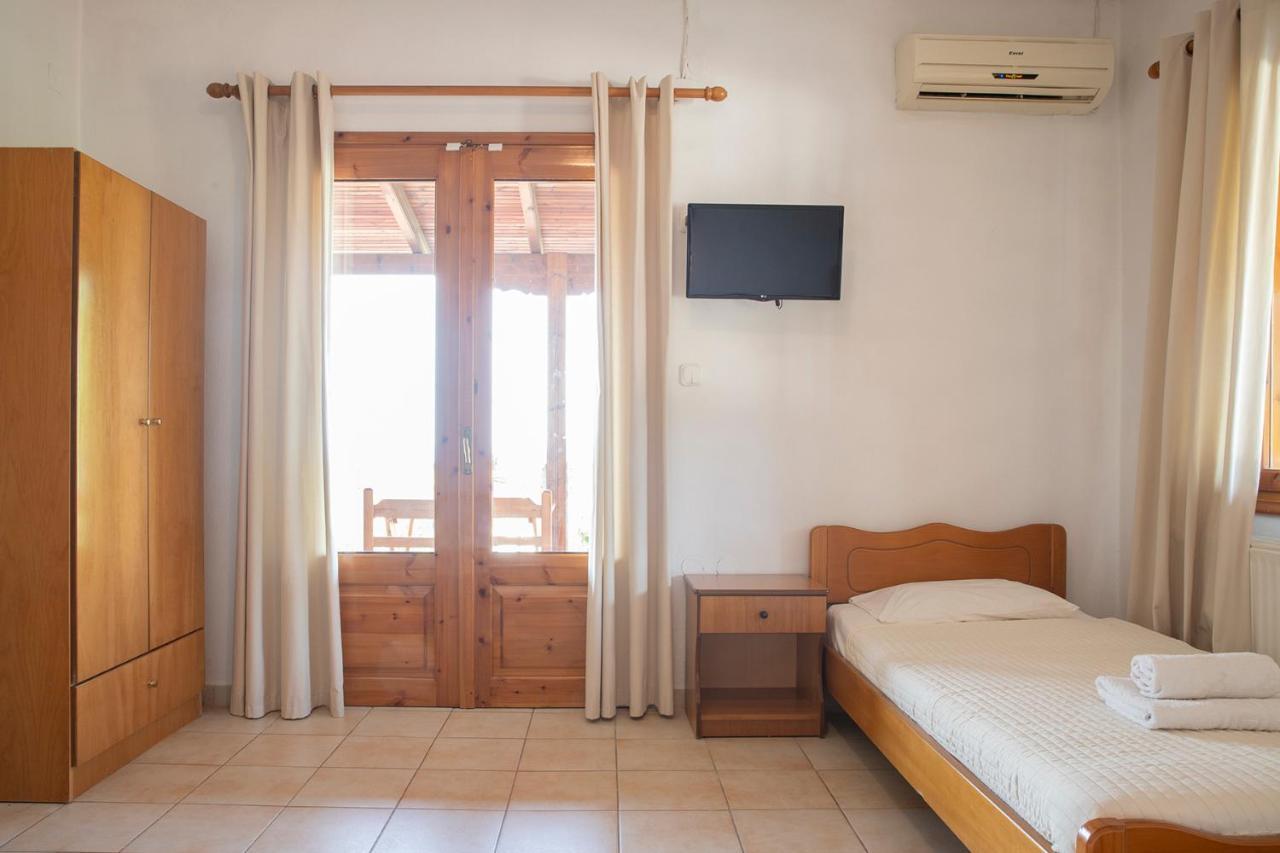 Gravanis Studios Platamonas Exterior photo